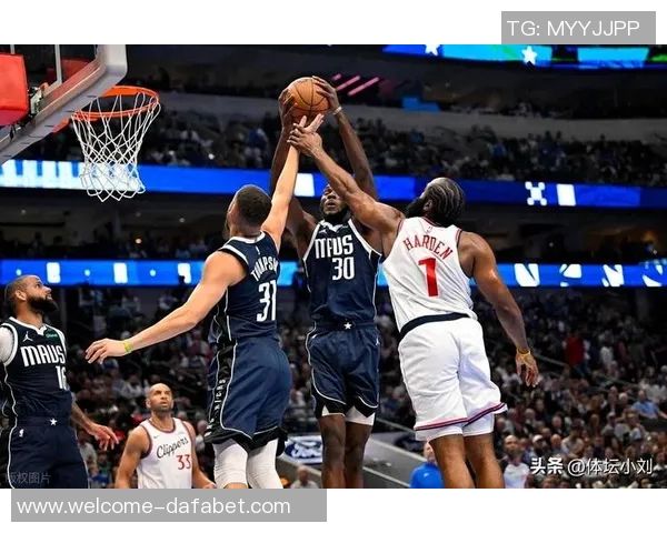 快船遭遇五连败创联盟最长纪录接下来对阵鹰狼火和灰熊能否止跌 快船遭遇五连败创联盟最长纪录接下来对阵鹰狼火和灰熊能否止跌